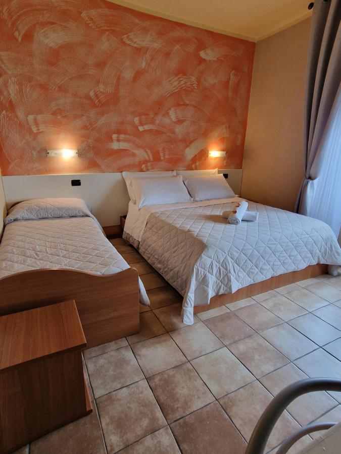 Hotel La Rocca San Marino Buitenkant foto