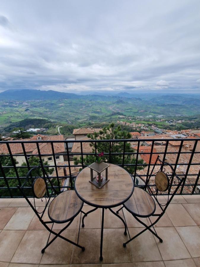 Hotel La Rocca San Marino Buitenkant foto
