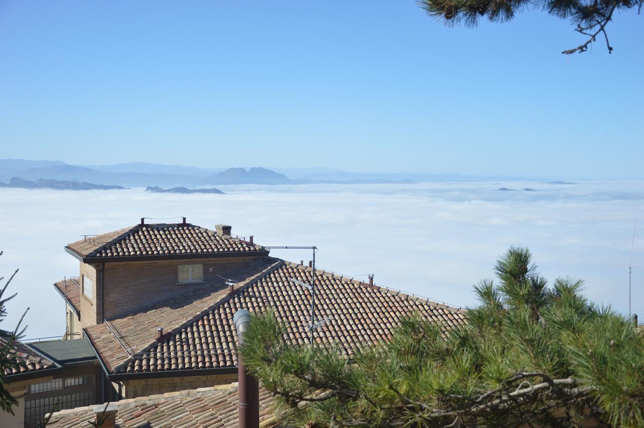Hotel La Rocca San Marino Buitenkant foto